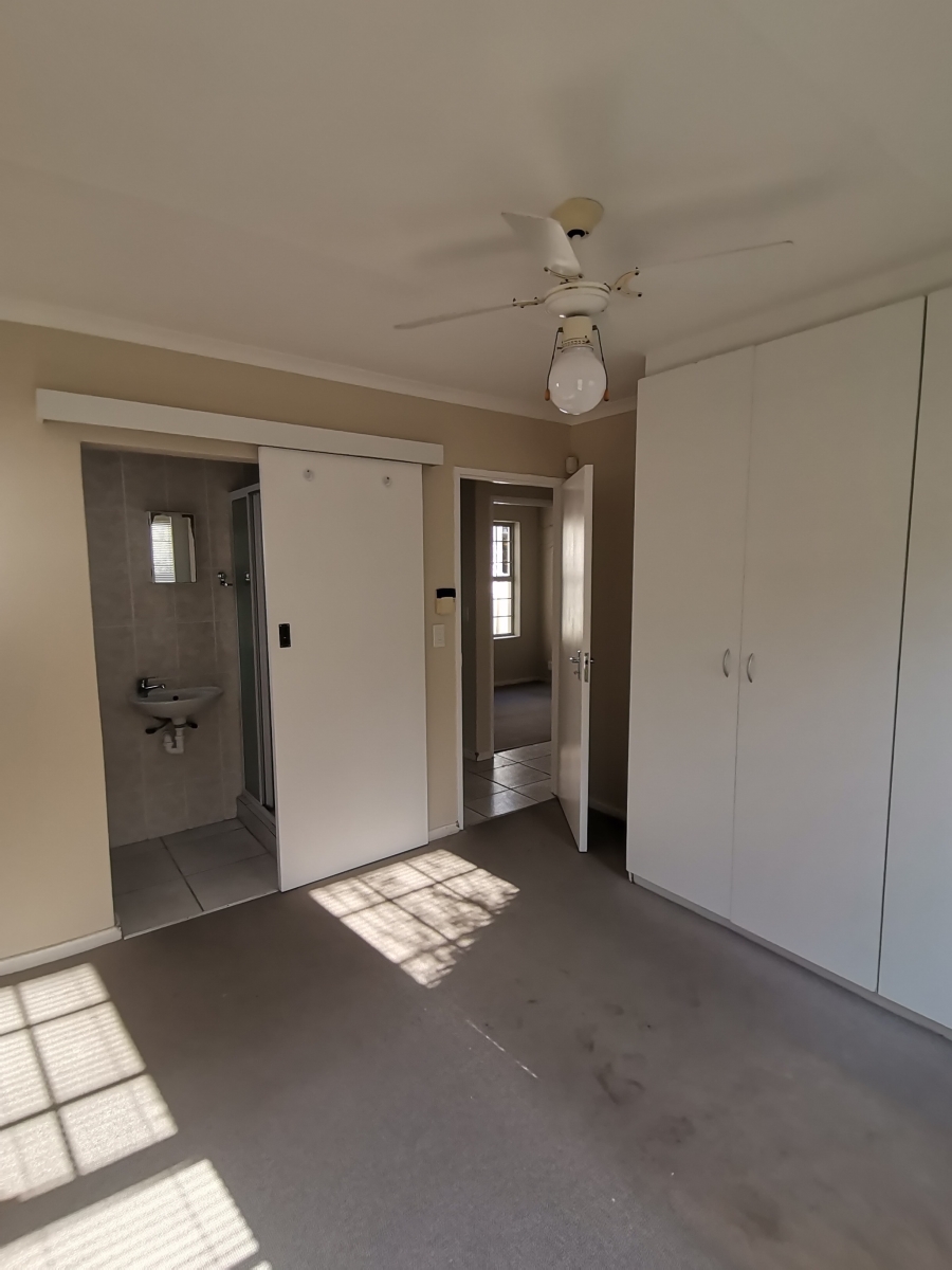 To Let 3 Bedroom Property for Rent in Fairview Golf Estate Western Cape